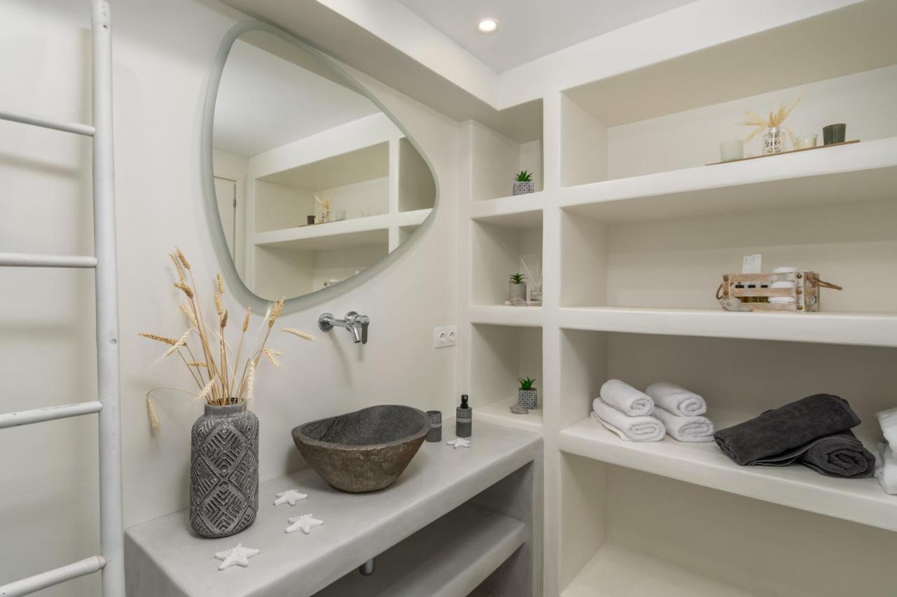 Kapetan Giannis Suite Adamantas  Exteriér fotografie