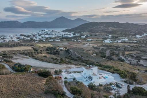 Kapetan Giannis Suite Adamantas  Exteriér fotografie