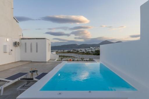Kapetan Giannis Suite Adamantas  Exteriér fotografie